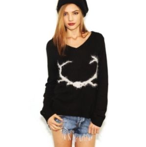 Looking for! For Love & Lemons antler Sweater 11.2022-12.2022.2.7.23